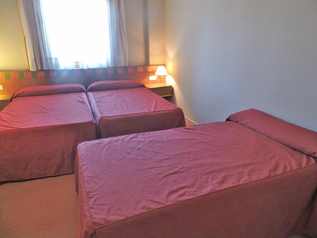 Hotel Las Yucas Atarfe Екстериор снимка